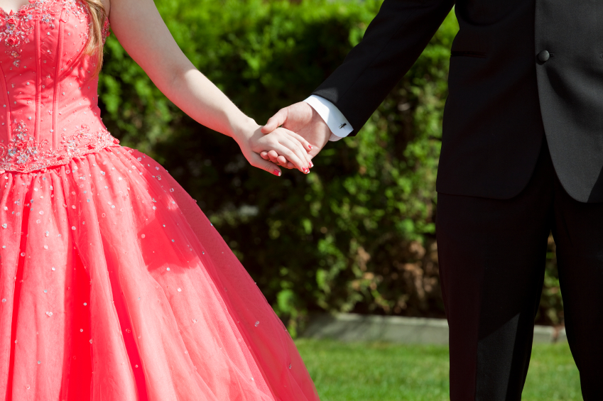 parents prep for prom